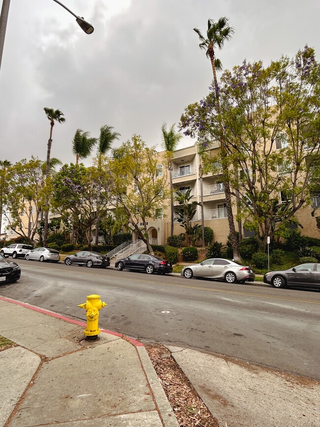 property at 5252 Orange Ave