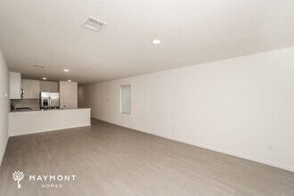 14823 Warwick Shire in San Antonio, TX - Building Photo - Building Photo