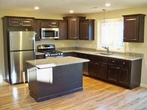 404 Main St in Wallingford, CT - Building Photo - Building Photo