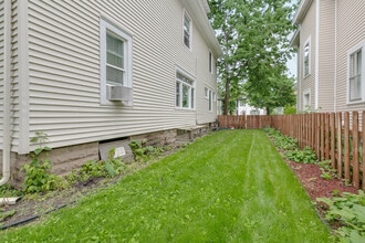 3040 Harriet Ave in Minneapolis, MN - Foto de edificio - Building Photo