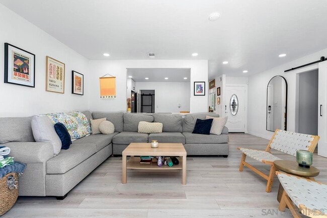 4838 Mt St Helens Dr in San Diego, CA - Building Photo - Building Photo