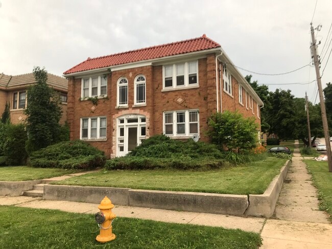 1728 Rural St, Unit 1st floor west