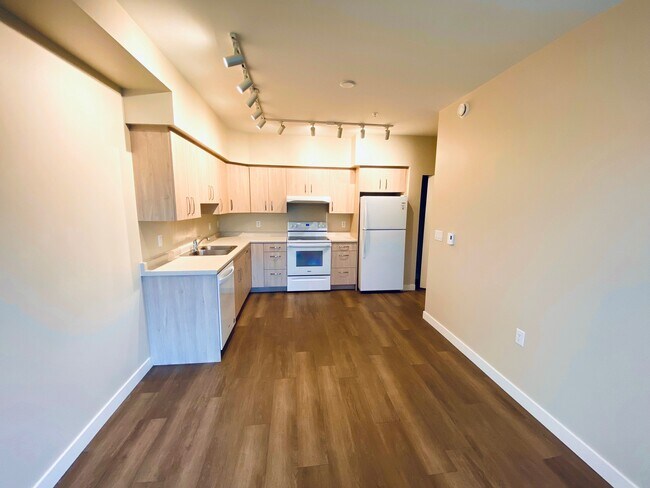 Chelsea Buchannon in Vancouver, BC - Building Photo - Building Photo