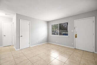 5605 1/2 Jim Hogg Ave in Austin, TX - Building Photo - Building Photo