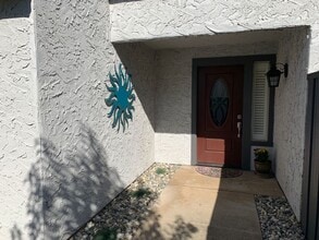 28 Wrangler Ct in Chico, CA - Building Photo - Building Photo