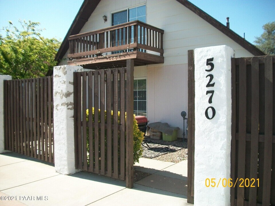 5270 Diamond Dr in Prescott, AZ - Building Photo