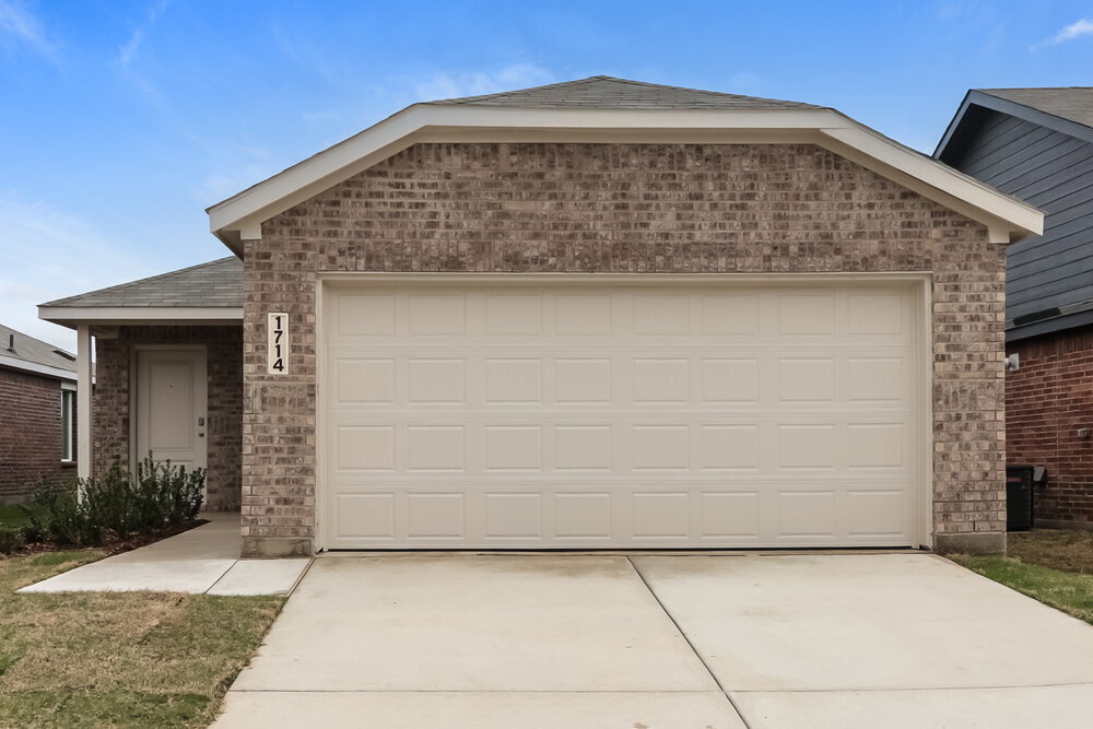 1714 Crossbill St in Forney, TX - Building Photo