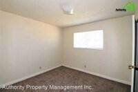 3994 Mercury Dr photo'