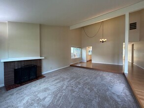 4407 Red Maple Ct in Concord, CA - Building Photo - Building Photo