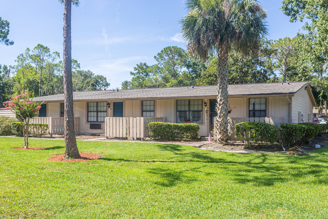 Mosswood in Winter Springs, FL - Building Photo