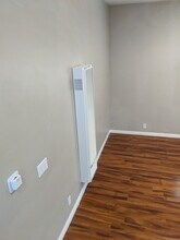 8630 Stanmoor Dr in Los Angeles, CA - Building Photo - Building Photo