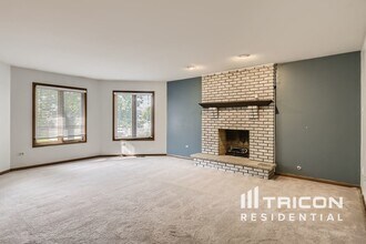 19501 Southfield Ln in Tinley Park, IL - Building Photo - Building Photo