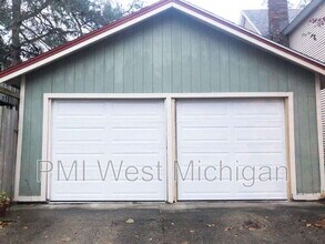 103 Fitzhugh Ave SE in Grand Rapids, MI - Building Photo - Building Photo