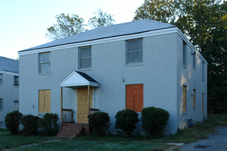 812 Madison St in Durham, NC - Foto de edificio - Building Photo