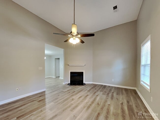 374 Chesapeake Way in Rockmart, GA - Building Photo - Building Photo