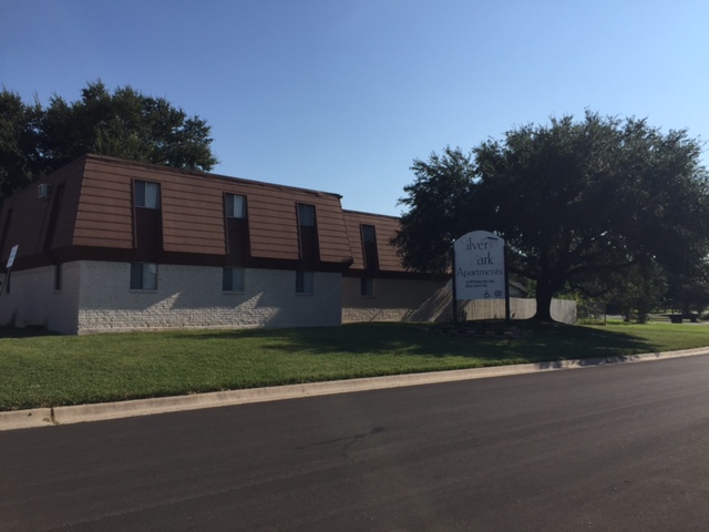 Silver Park Apartments in Temple, TX - Building Photo