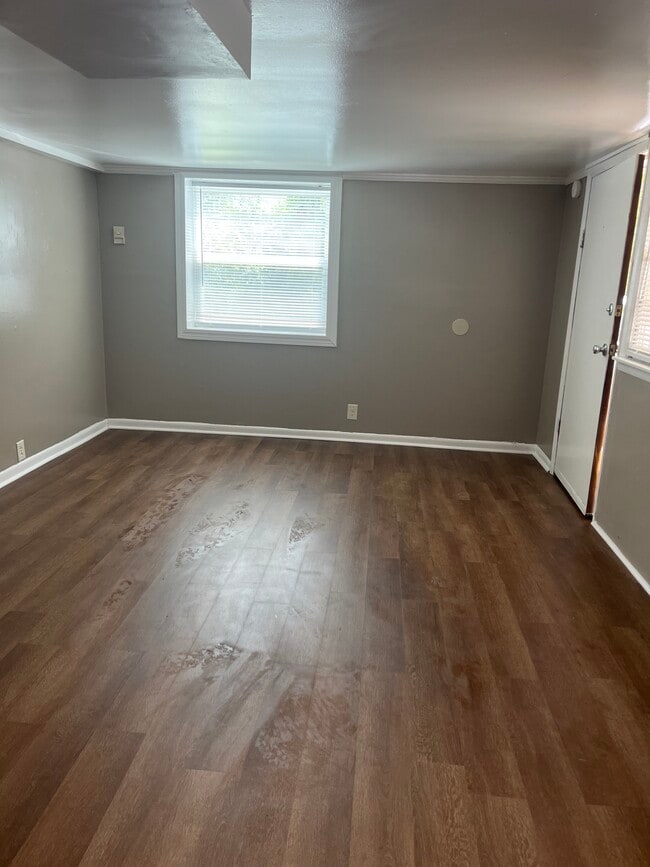 4048 Brick Church Pike, Unit C in Nashville, TN - Foto de edificio - Building Photo