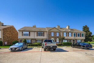 2400 Jupiter Rd in Plano, TX - Building Photo