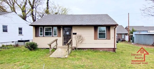 property at 25 N Franklin Ave