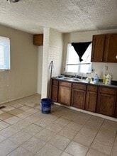 4850 Porterfield Dr in Dayton, OH - Building Photo - Building Photo