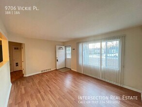 9706 Vickie Pl in St. Louis, MO - Building Photo - Building Photo