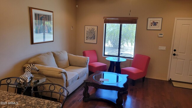 6962 W Mariposa Grande Ln in Peoria, AZ - Foto de edificio - Building Photo