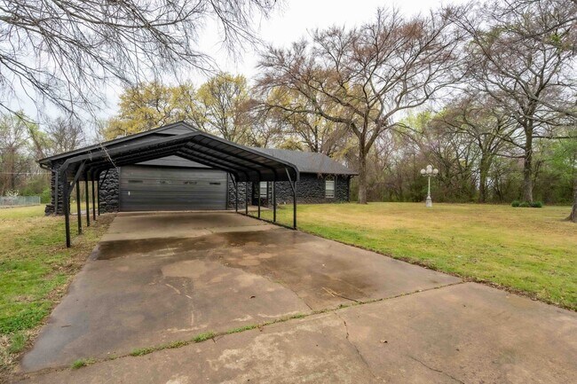 32044 E 724 Terrace in Wagoner, OK - Building Photo - Building Photo