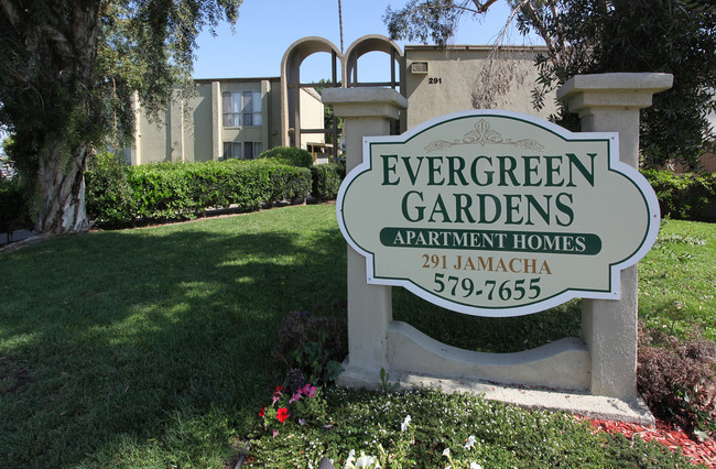 Evergreen Gardens in El Cajon, CA - Building Photo - Building Photo