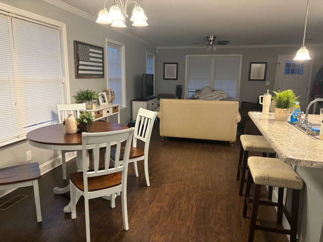 property at 2707 SE Woodland Dr