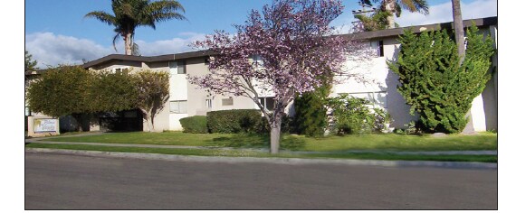 1016 S Russell Ave in Santa Maria, CA - Building Photo - Building Photo