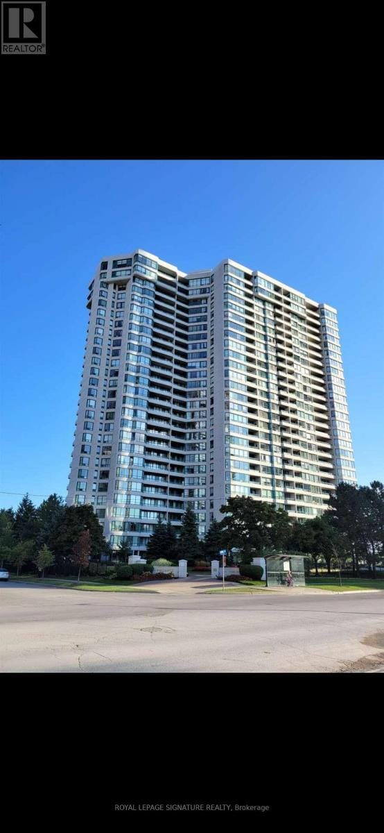 property at 550 Webb Dr