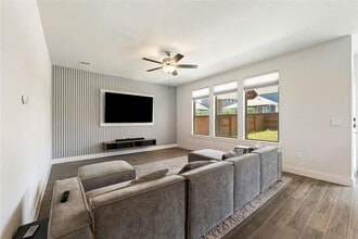 8609 Cottage Rose Dr in Austin, TX - Building Photo - Building Photo