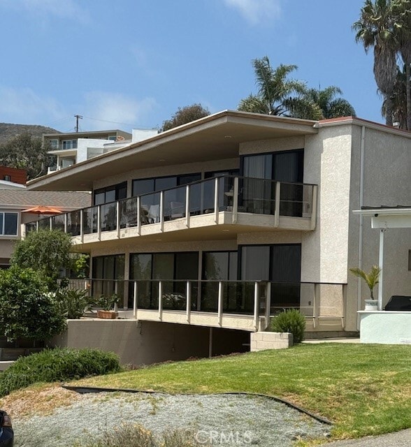 632 Cliff Dr