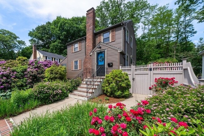 property at 31 Braeburn Rd