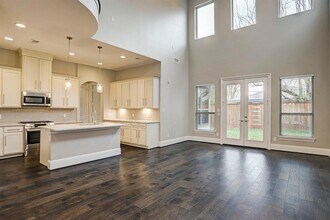 4853 Benning Dr in Houston, TX - Building Photo - Building Photo