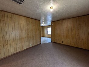 2125 Earl St in Beaumont, TX - Building Photo - Building Photo