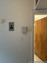 1223 Beacon St in Brookline, MA - Building Photo - Building Photo