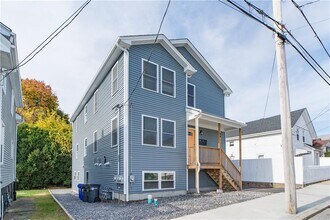 44 Hall St in Providence, RI - Building Photo - Building Photo