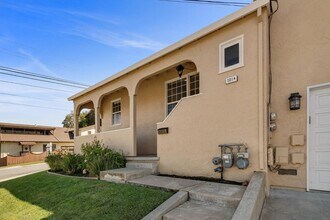 101 Darcy Ave in San Mateo, CA - Building Photo - Building Photo