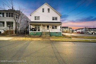 535 N Franklin St in Wilkes-Barre, PA - Building Photo