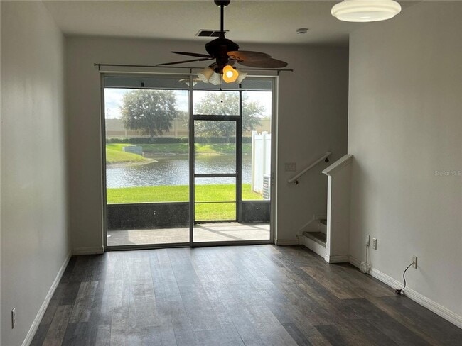 9013 Shepton St in Orlando, FL - Building Photo - Building Photo