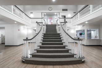 The Estates in El Paso, TX - Foto de edificio - Interior Photo