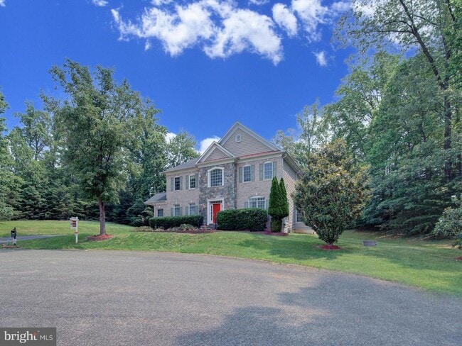 property at 9205 Frst Grns Dr