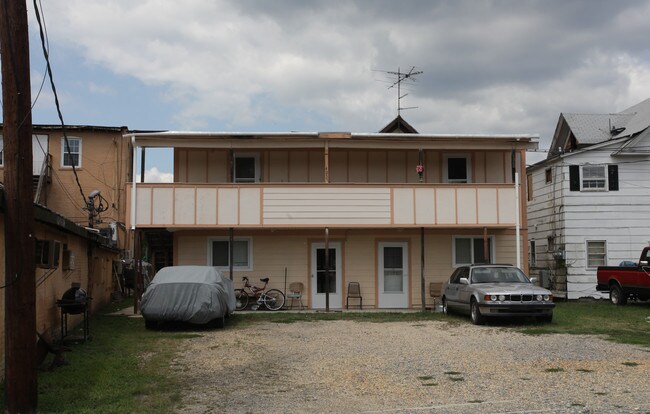4035-4045 Indian Head Hwy in Indian Head, MD - Building Photo - Building Photo