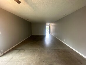 1331 Frankfort Ct in Merced, CA - Building Photo - Building Photo