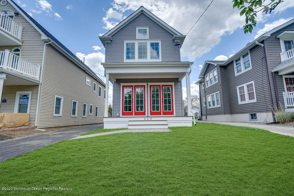 223 16th Ave in Belmar, NJ - Building Photo