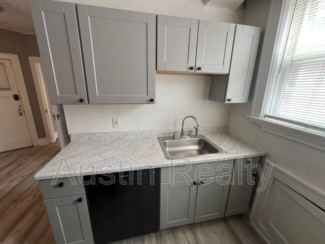 1714 Yale Ave in Richmond Heights, MO - Building Photo - Building Photo