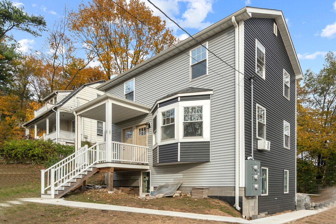 1285 Townsend Ave in New Haven, CT - Building Photo