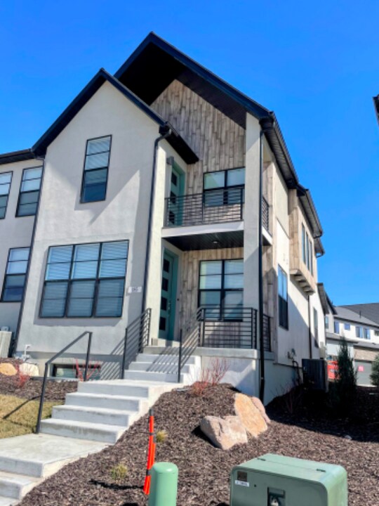 175 E Lamotte Peak Ln in Heber City, UT - Building Photo