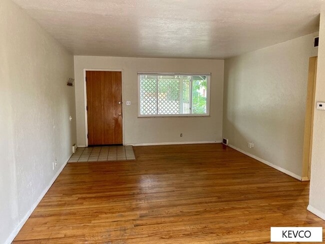 1025 W Mulberry St in Fort Collins, CO - Building Photo - Building Photo